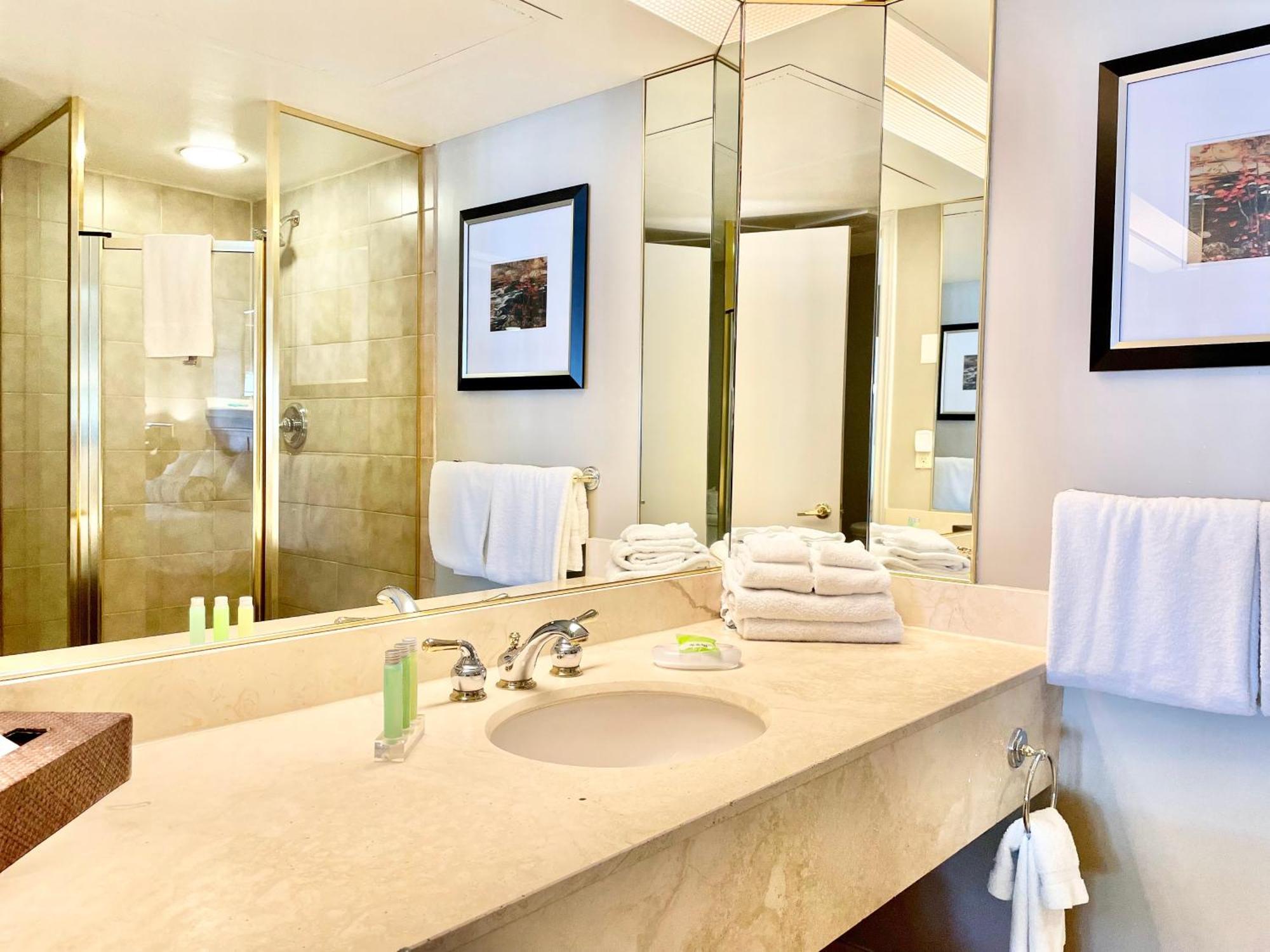 Hillside Haven: Carriage Club Resort Retreat Edgar ภายนอก รูปภาพ