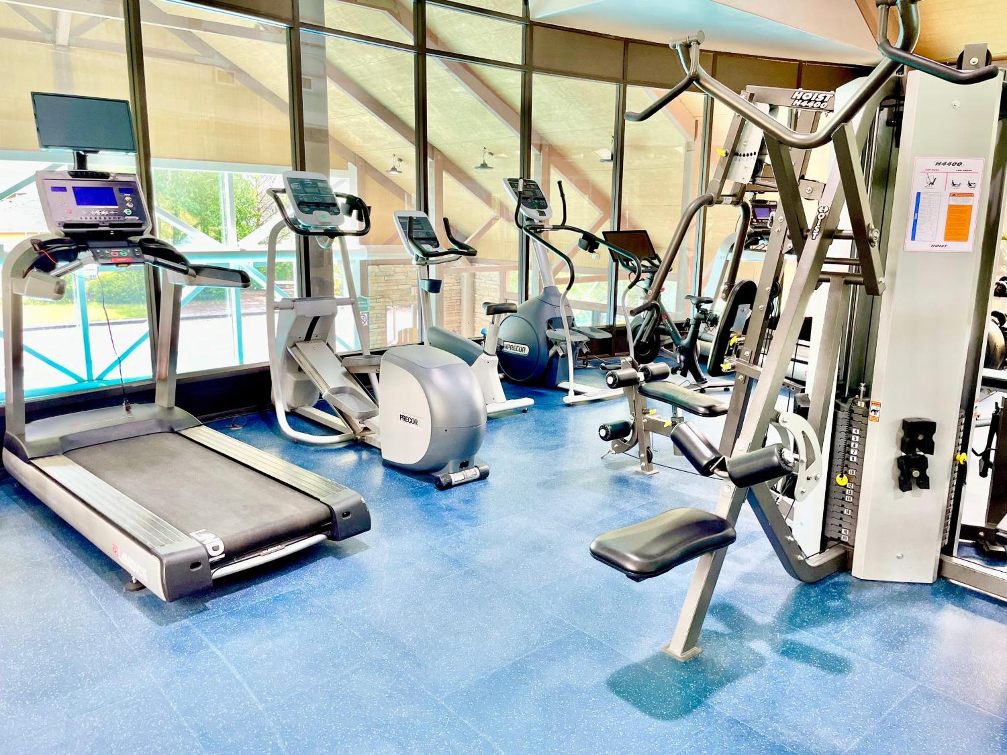 Hillside Haven: Carriage Club Resort Retreat Edgar ภายนอก รูปภาพ